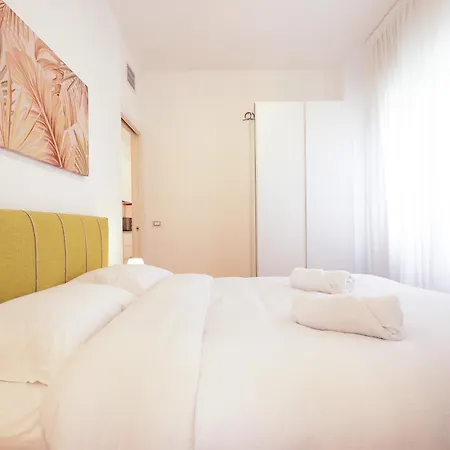 Primopiano - Albani B Apartmán Milán