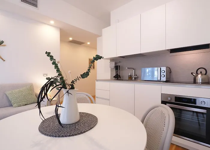 Apartment Primopiano - Albani B Milan